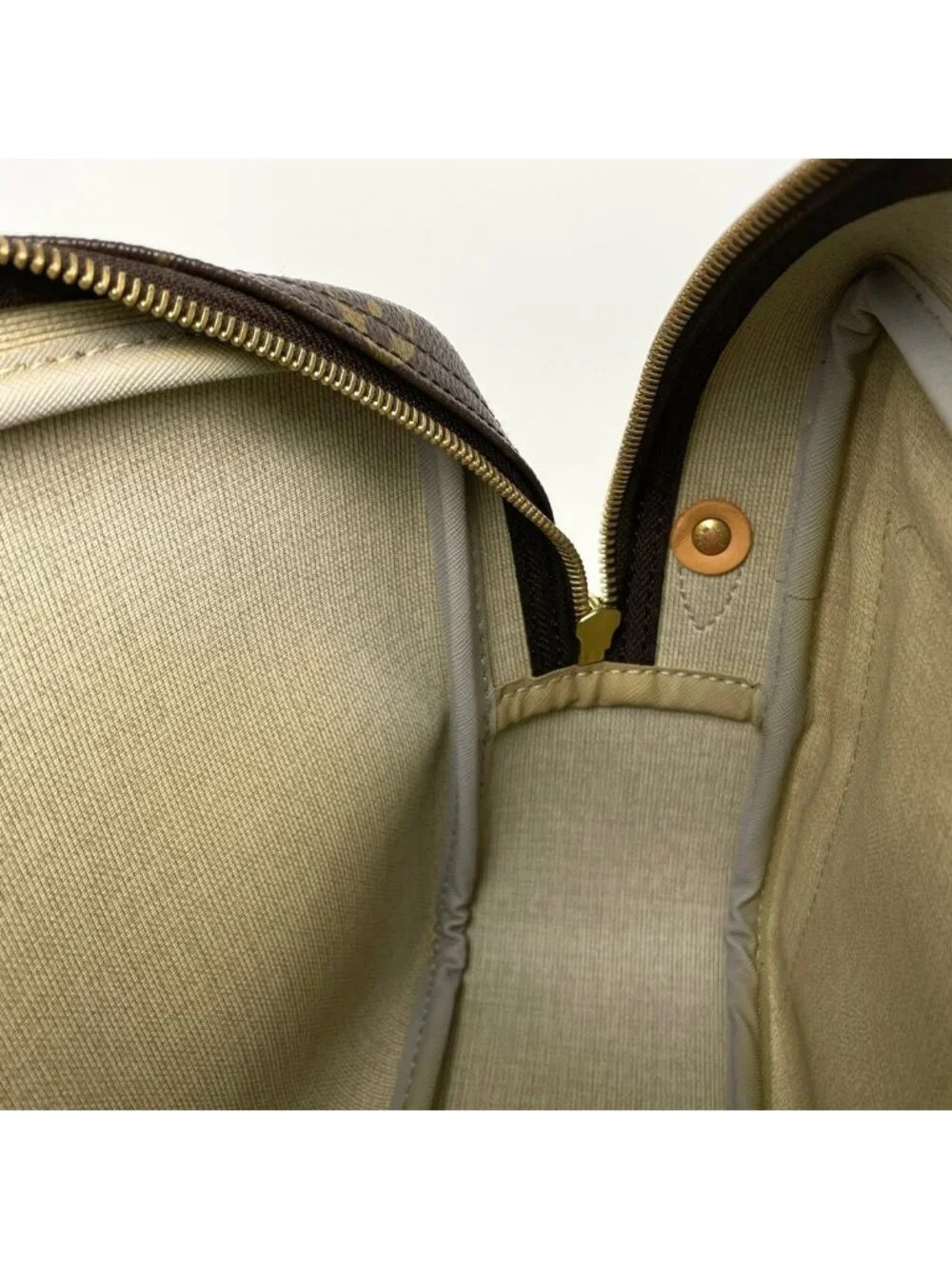 Louis Vuitton Reporter PM Shoulder Bag Crossbody Monogram Brown